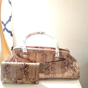 Vintage New York and Co. Purse and matching wallet